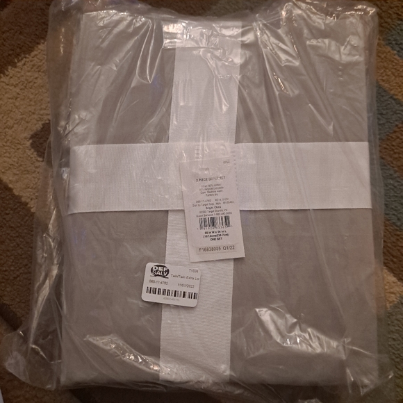 Room EssentialsEasy-Care Duvet Cover & Sham Set - Room Essentials™ - Picture 5 of 5